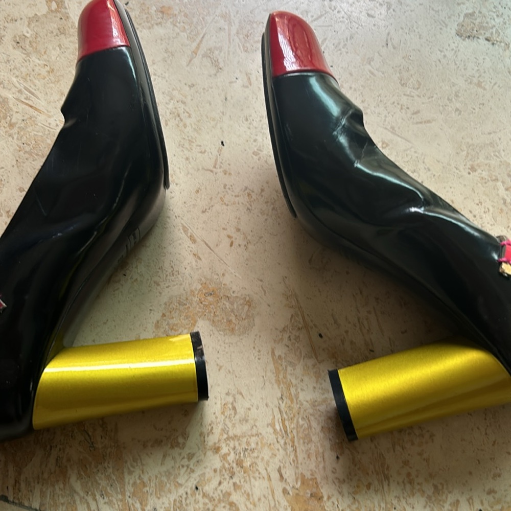 Marc Jacobs Heels - Picture 4 of 6
